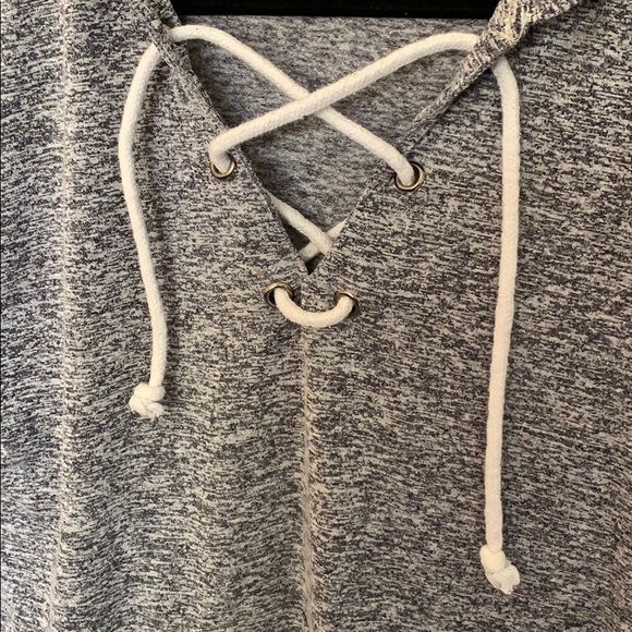 Top - Picture 3 of 4